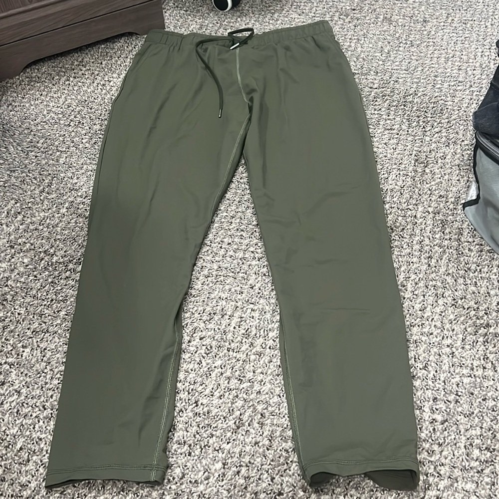 Super soft jogger/track pant. Olive green. Size large fits 8-10 great condition